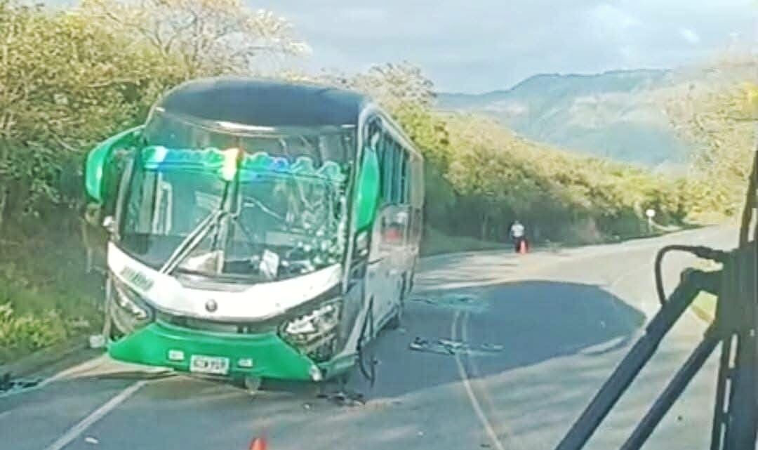 Así quedó uno de los explosivos afectados por la explosión. Crédito: Suministrada.