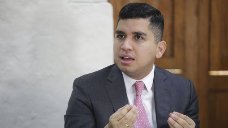 "En dos años queremos entregar 100.000 subsidios para vivienda": MinVivienda