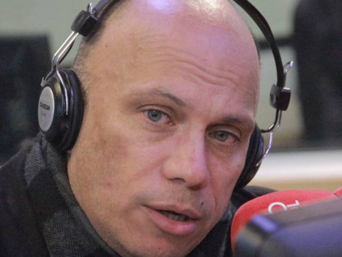 La gente debería tener la opción de firmar el voto: Araujo