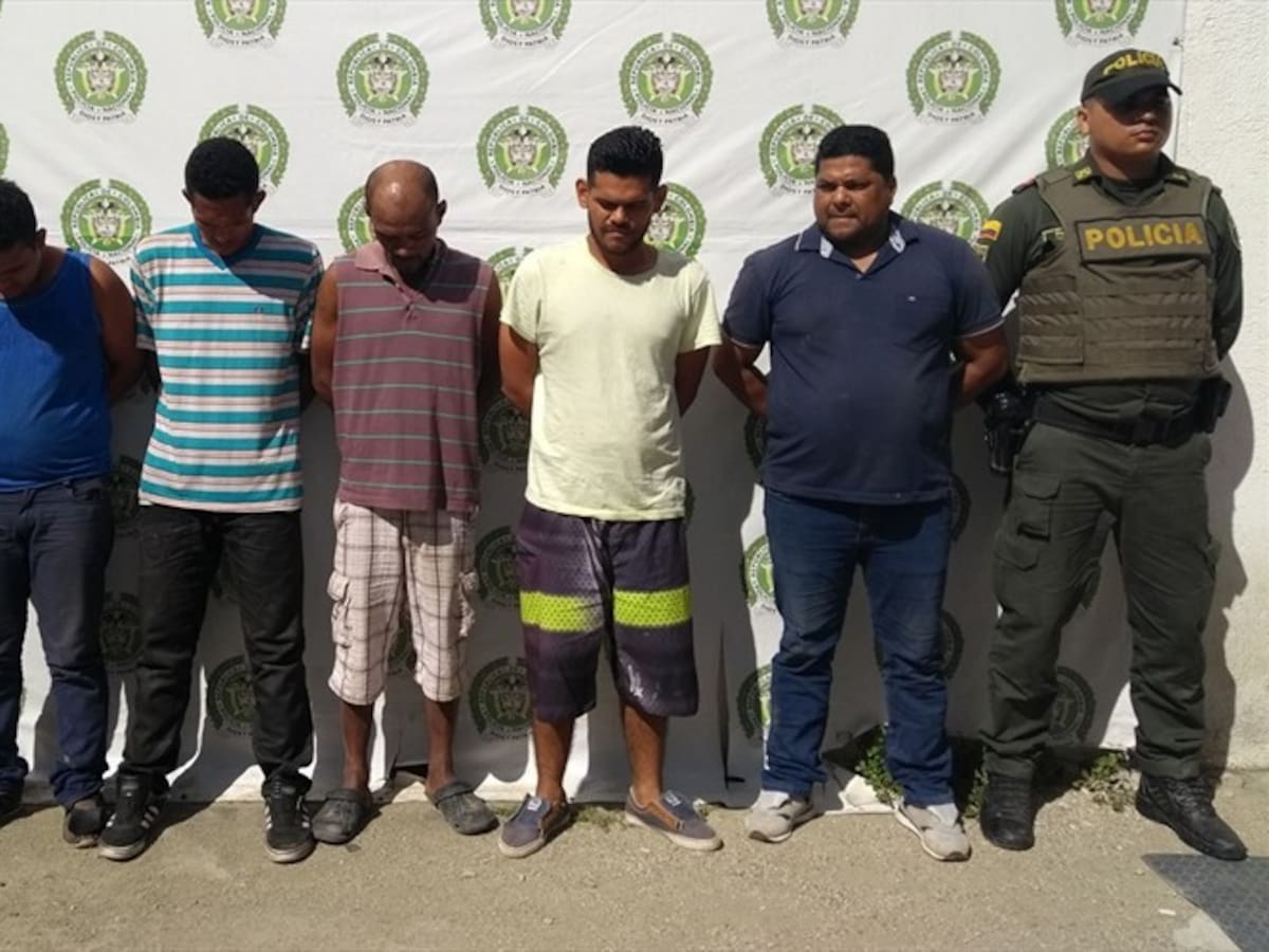 Policía en Santa Marta captura 5 personas tras hurtar un hostal
