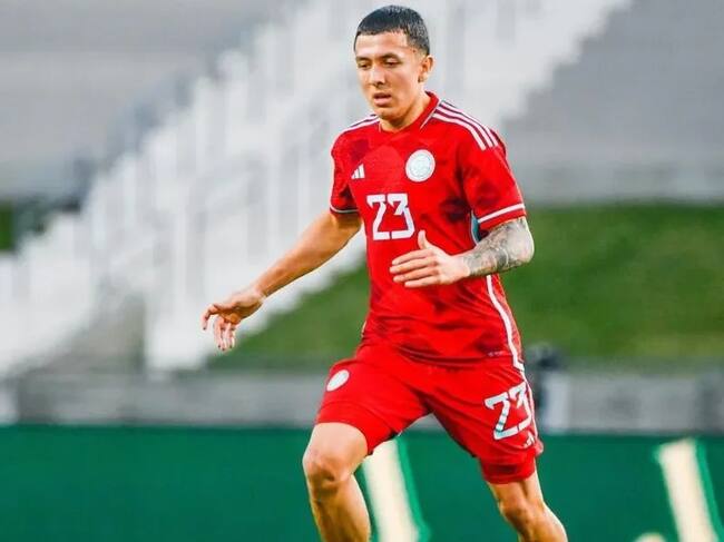 Retiran seis meses el permiso de conducir en Reino Unido a futbolista colombiano Poveda