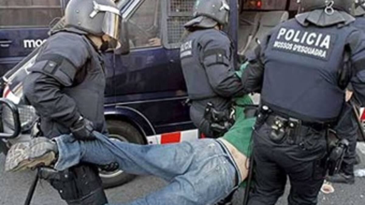 Policía española prohíbe las redadas ´indiscriminadas´ contra los inmigrantes