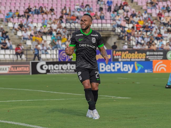 Andrés Sarmiento celebra su gol ante Jaguares / Colprensa.