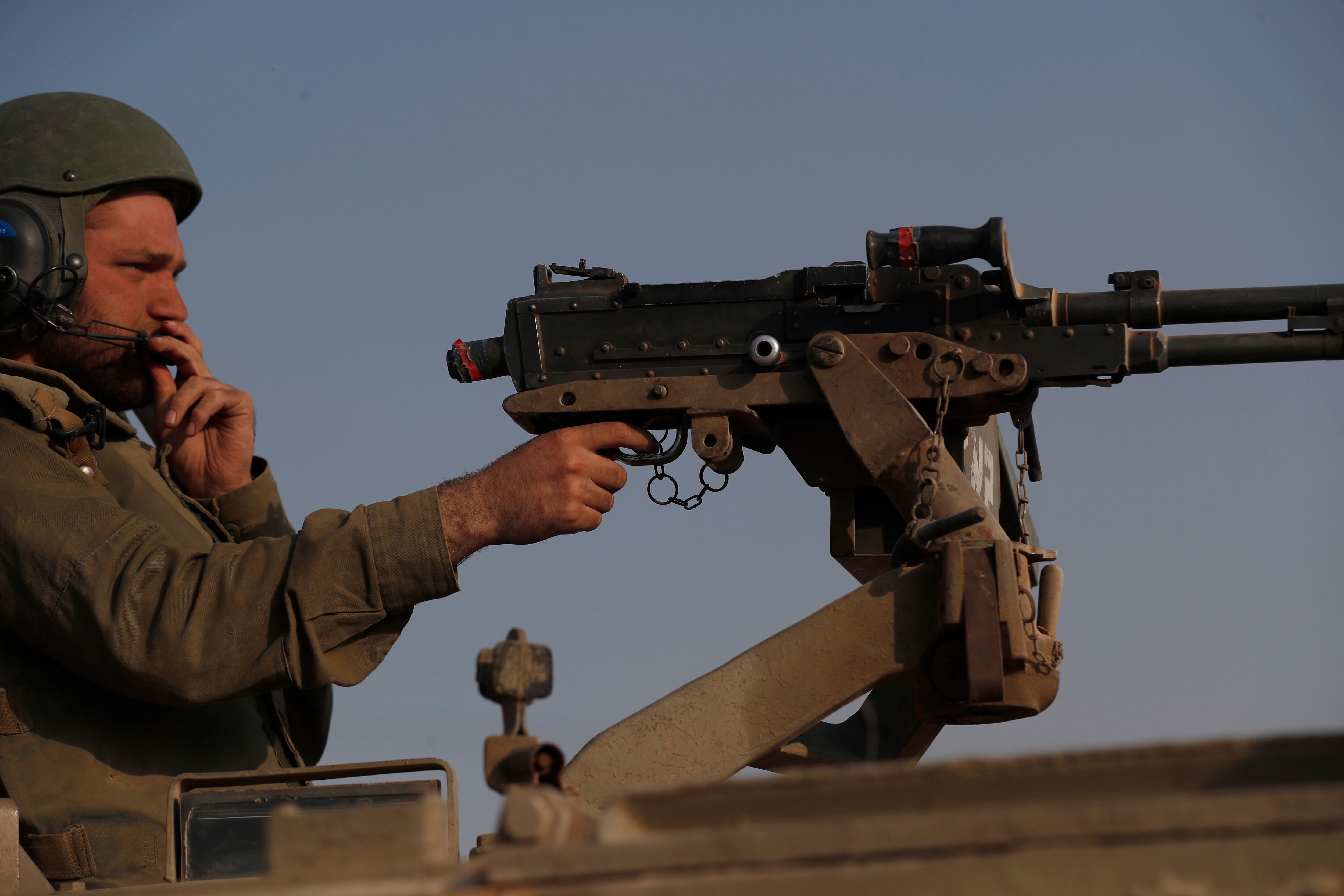 Sderot (Israel), 08/10/2023.-EFE/EPA/ATEF SAFADI