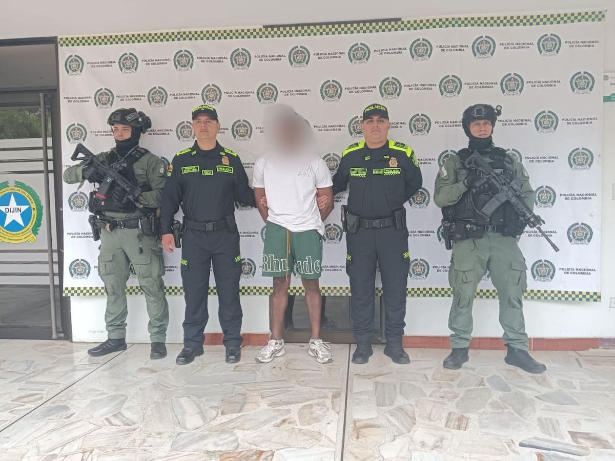 Capturan a alias ‘Huevo Rucio’ por atentados, policías asesinados y ataques con cilindros bomba