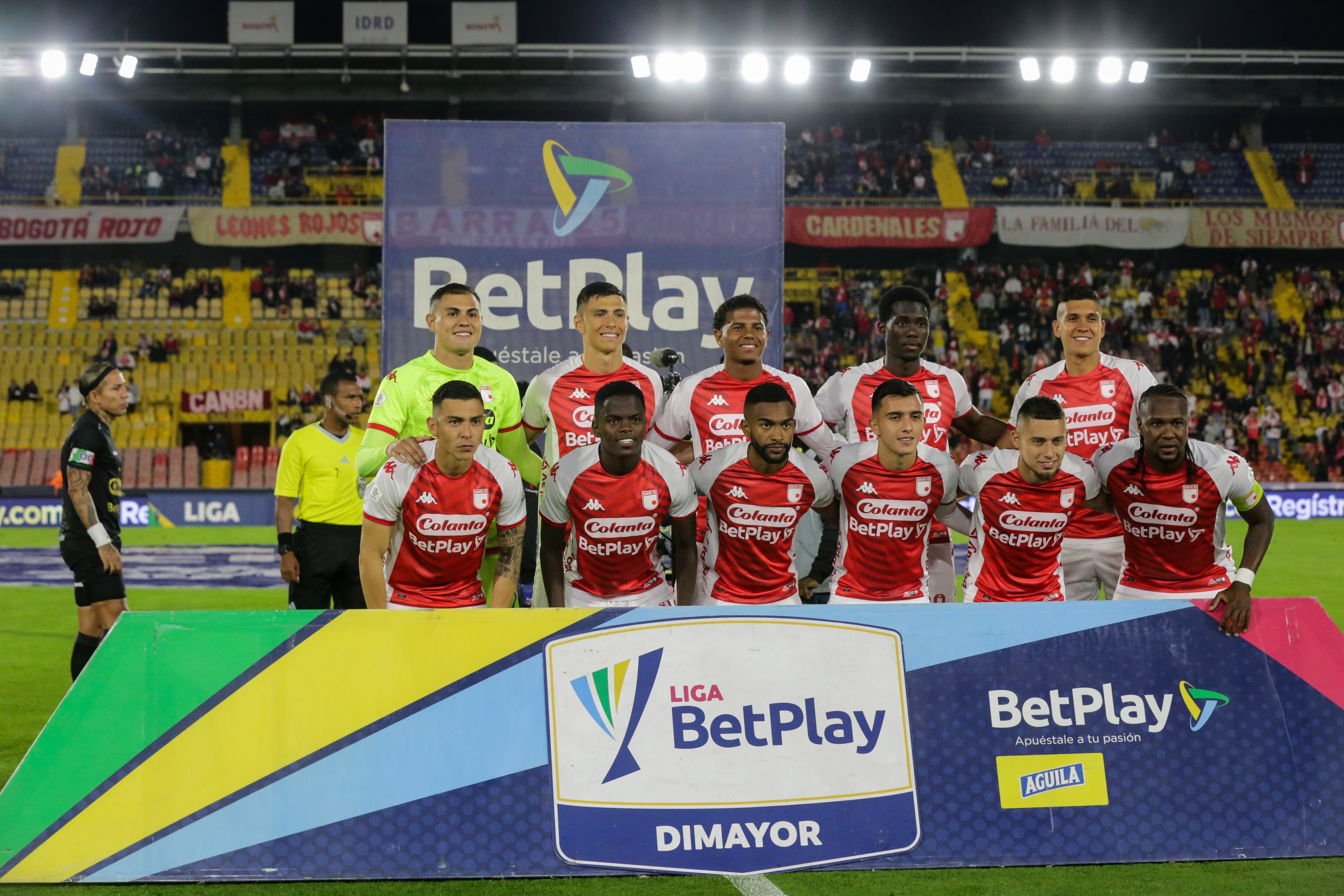 Bogotá. Noviembre 7 de 2023. Santa Fe enfrenta a Once Caldas por la Fecha 20 de la Liga BeyPlay II 2023, en el estadio Nemesio Camacho El Campín. (Colprensa - Mariano Vimos)