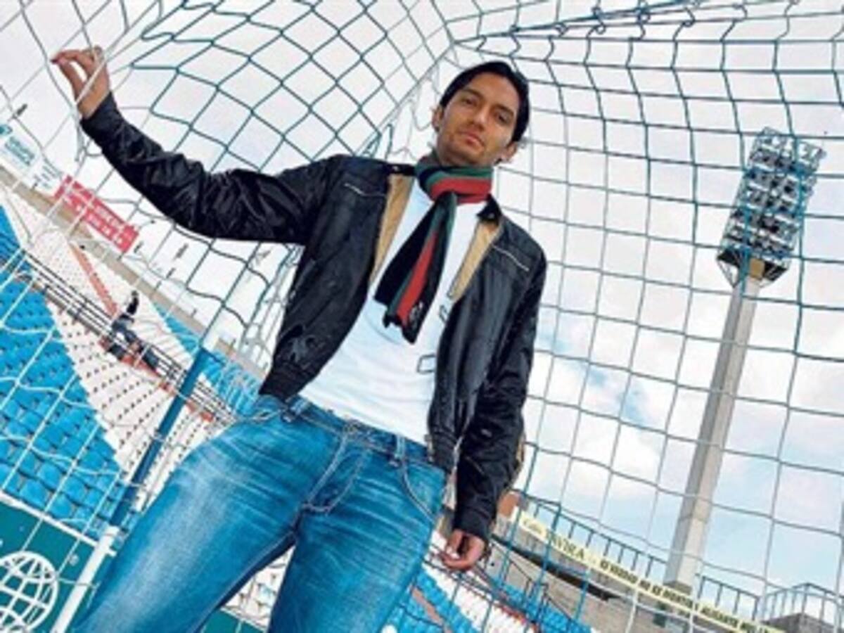 Zaragoza presenta al colombiano Abel Aguilar
