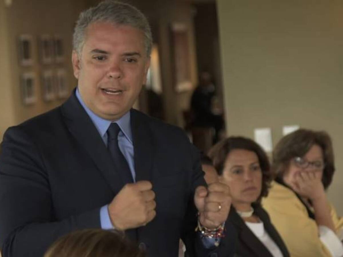 Duque firma extradición 'colectiva' de 8 personas por narcotráfico