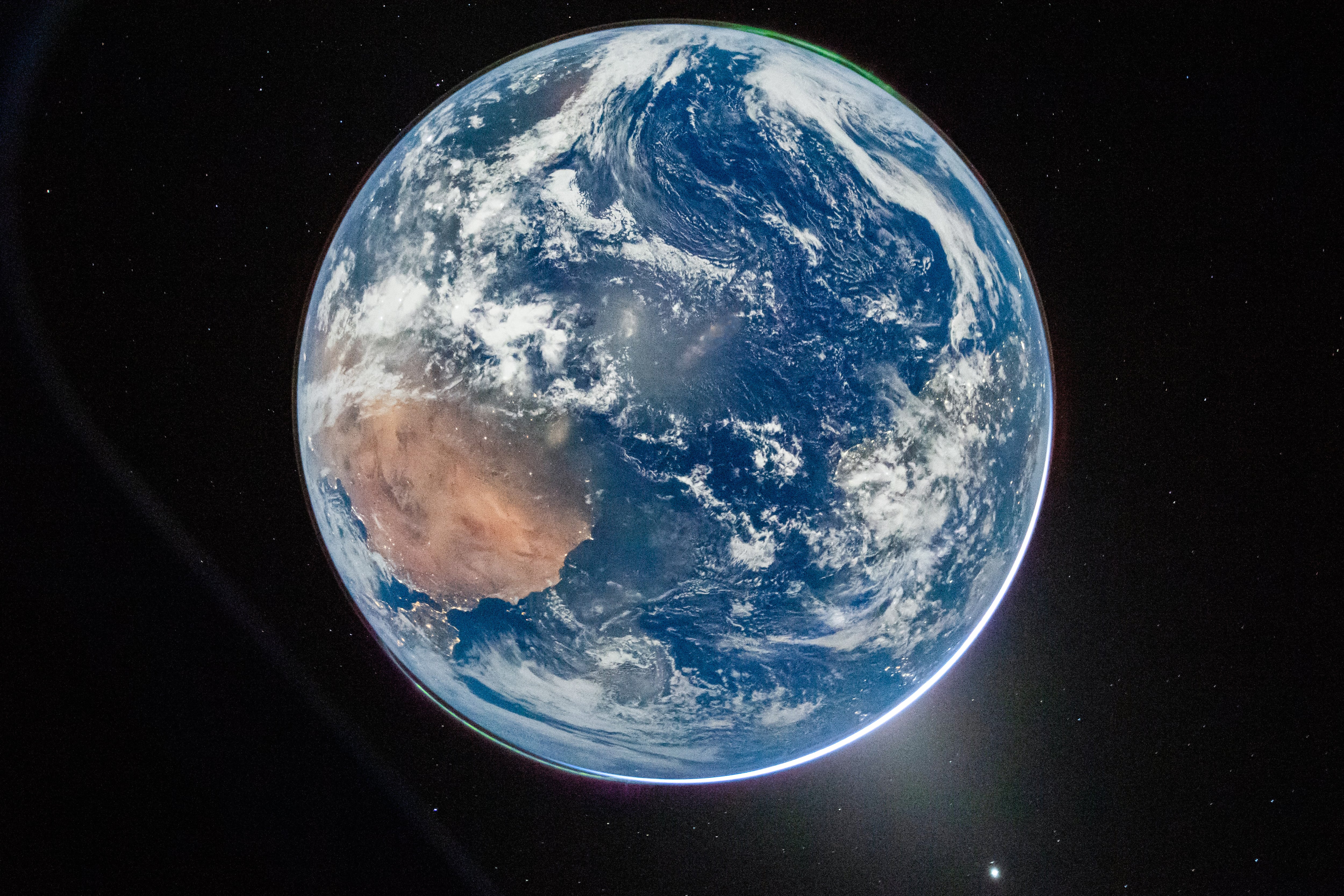 Planeta Tierra capturado por Artemis II: Crédito: NASA