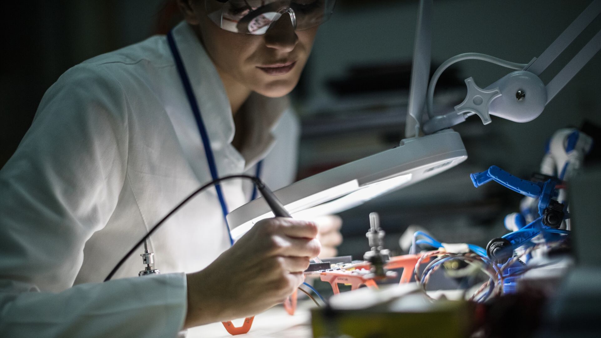 De acuerdo con Asociación Colombiana de Facultades de Medicina (ASCOFAME), en promedio, en Colombia se gradúan 6.300 estudiantes de medicina cada año en el territorio nacional. | Foto: Getty Images