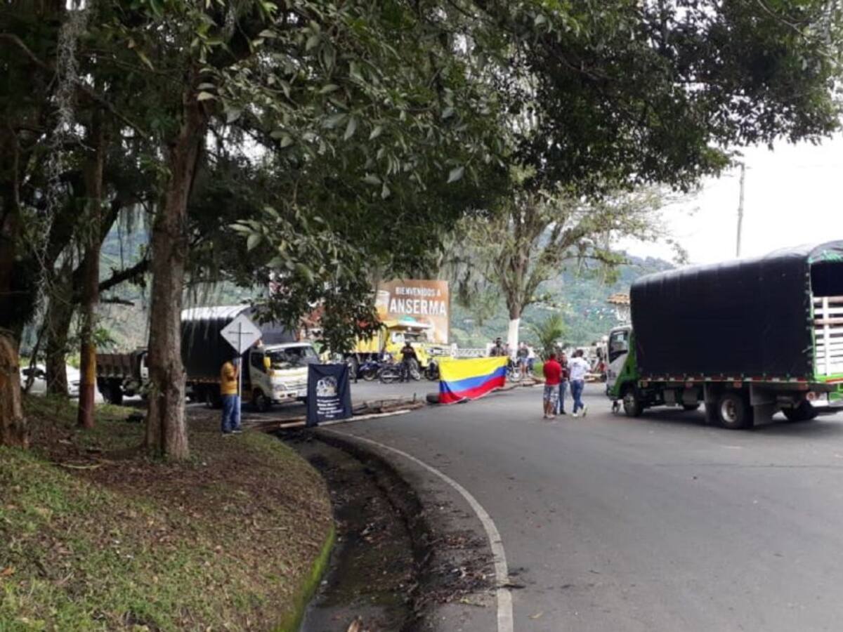 Corredor humanitario permite llegada de oxígeno y medicamentos a Manizales