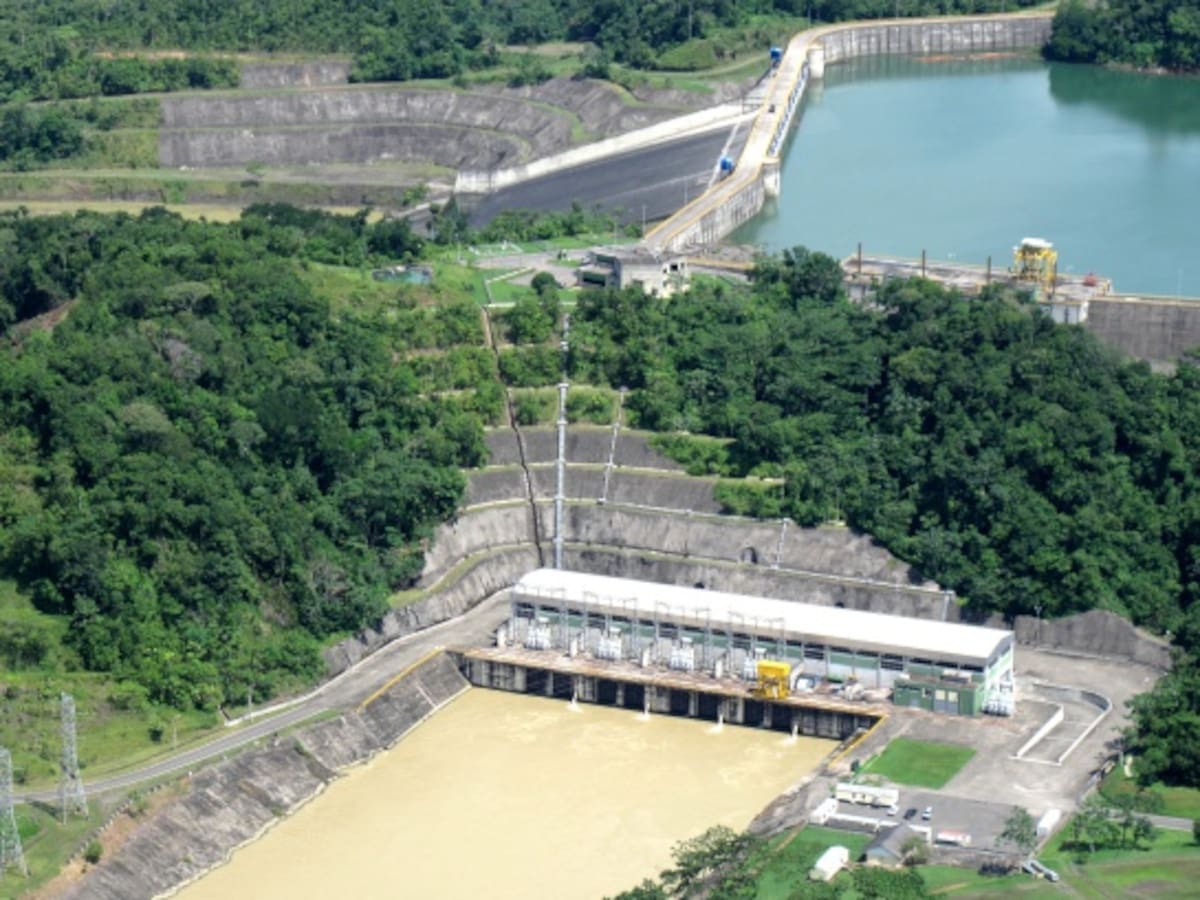 Comisión Quinta del Senado llevó a debate de control político a la Hidroeléctrica Urrá