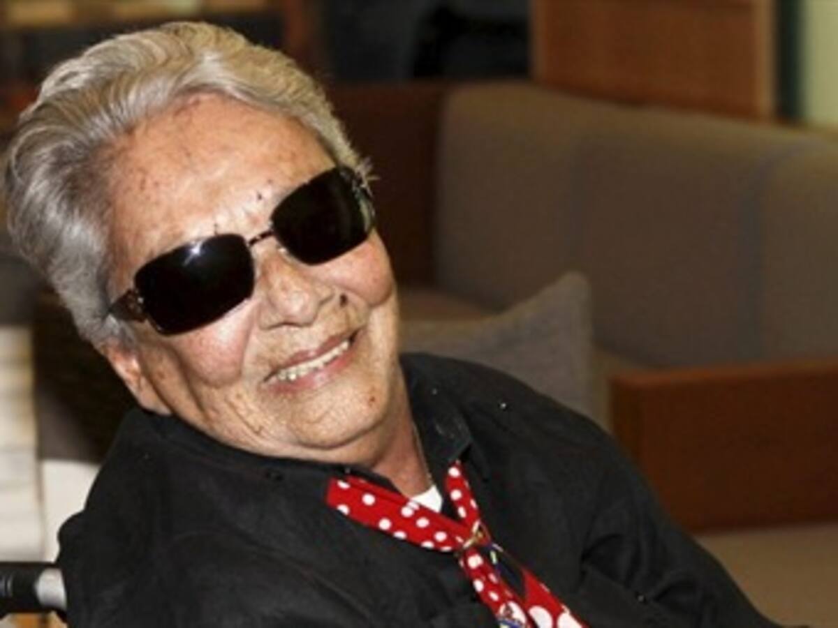 La cantante mexicana Chavela Vargas permanece grave en hospital de Morelos, México