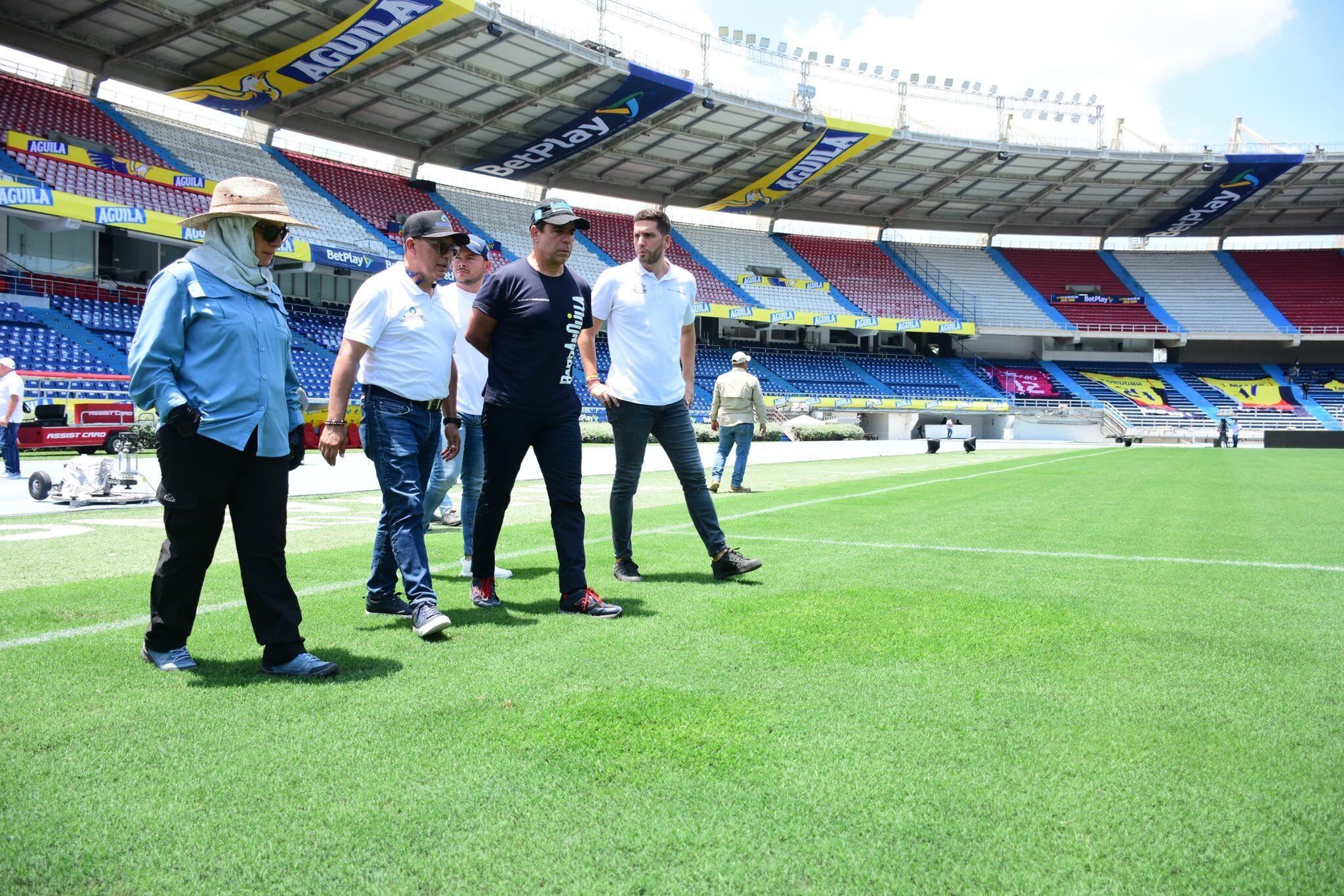 Alcalde Alejandro Char inspecciona estadio Metropolitano - Foto: Alcaldía de Barranquilla