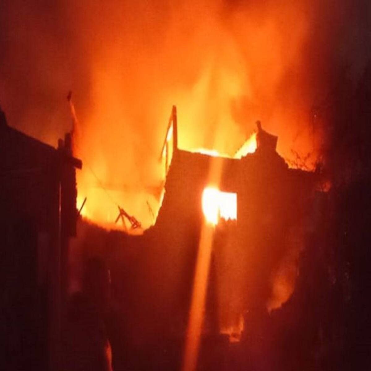 Saqueos durante incendio en Barranquilla