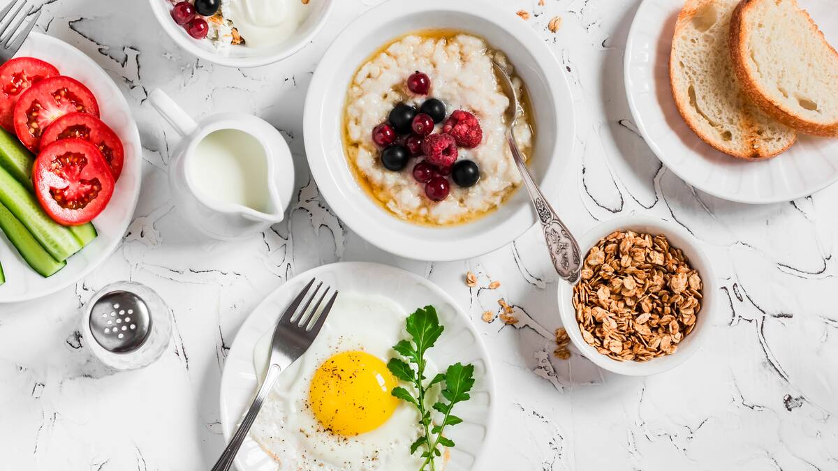3 alimentos que debería incluir en su desayuno si quiere bajar de peso