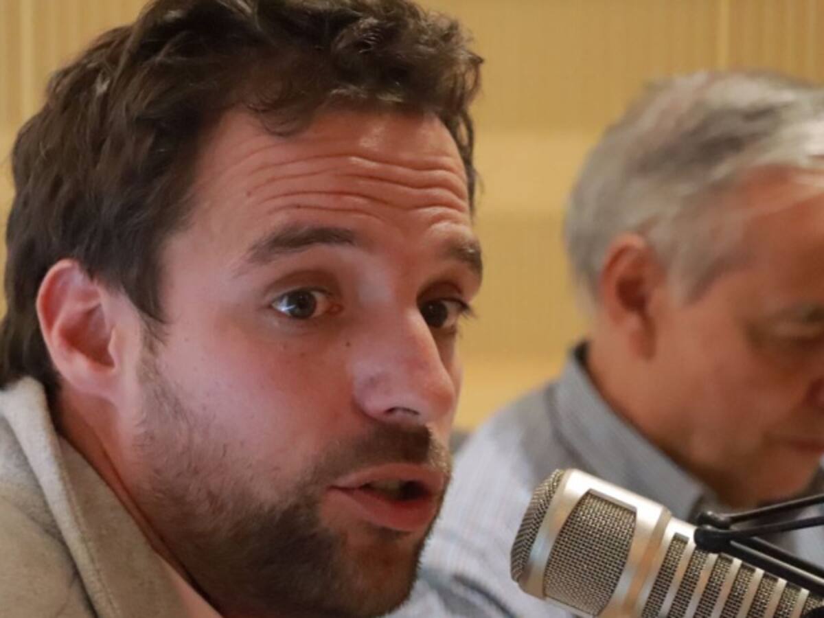 Duque pone en riesgo el proceso de paz: Gómez