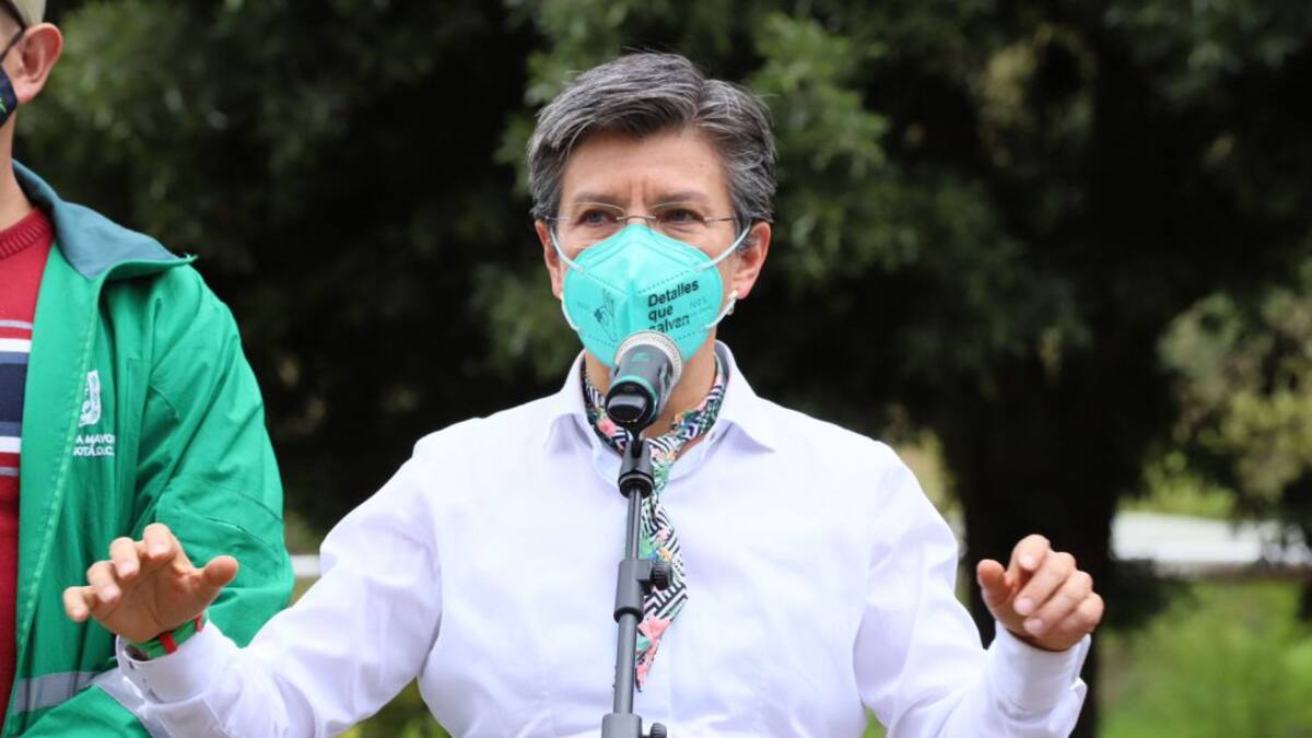 Por presunta participación política, piden investigar a Claudia López