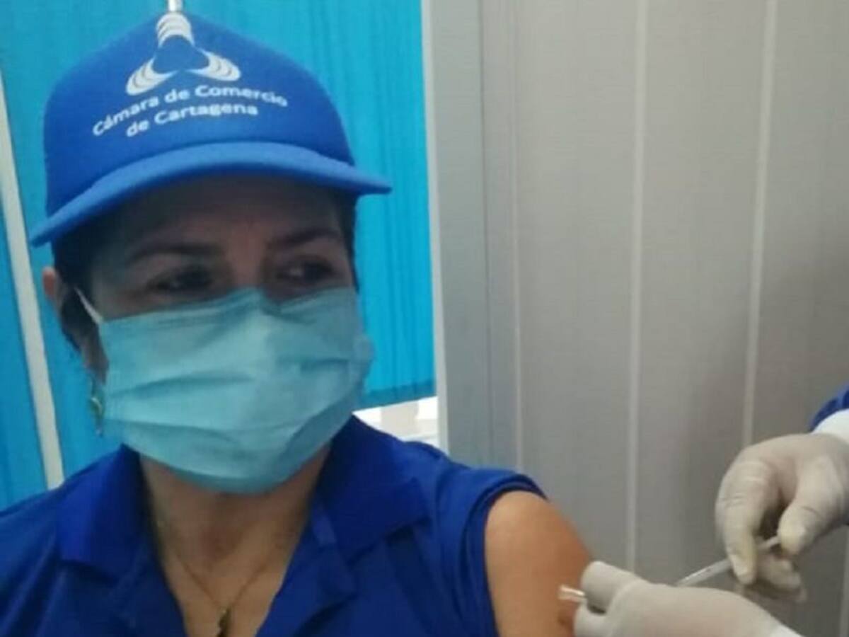 Cámara de Comercio de Cartagena vacunará a su equipo contra el COVID-19