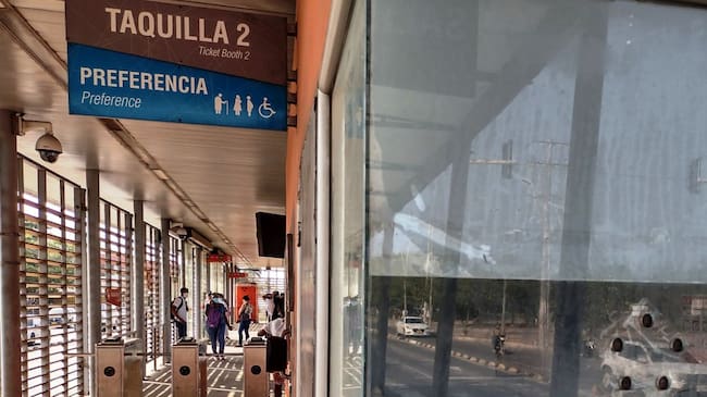 Los usuarios pueden hacerlo a través de las estaciones o por internet para las tarjetas personalizadas