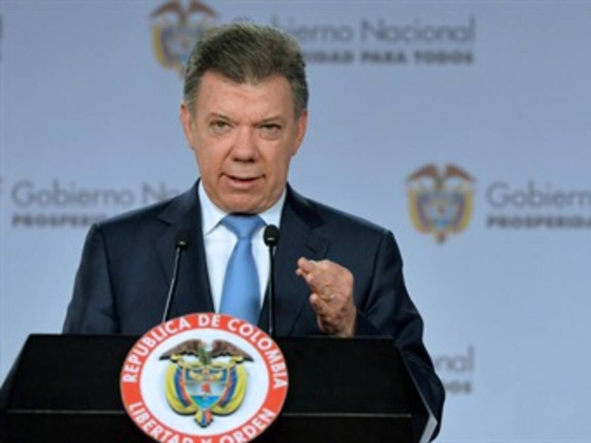 Santos y Petro se reunieron minutos antes de la destitución