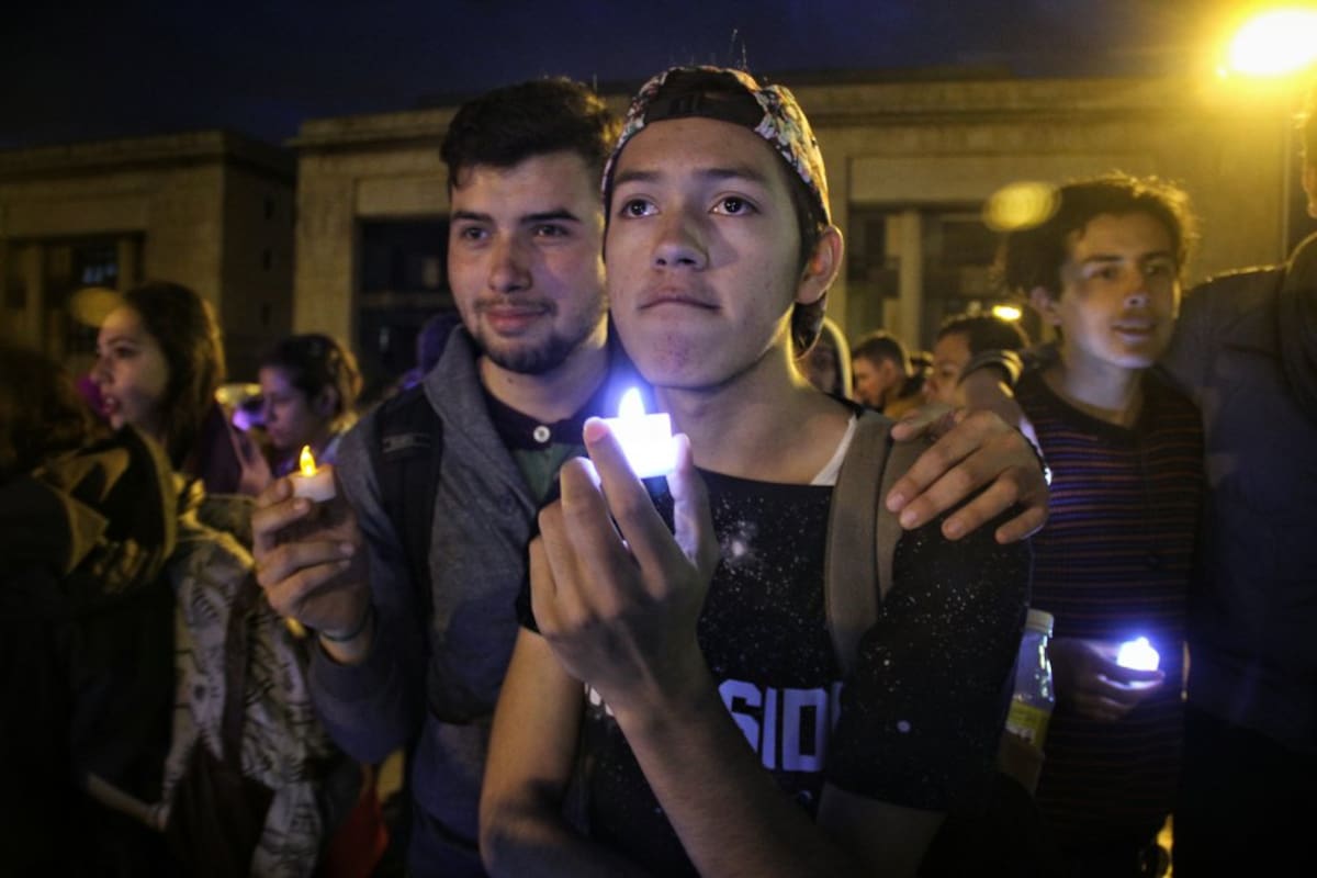La polémica de las cartillas se produjo luego de la publicación en redes de unas supuestas cartillas oficiales con contenido homosexual.