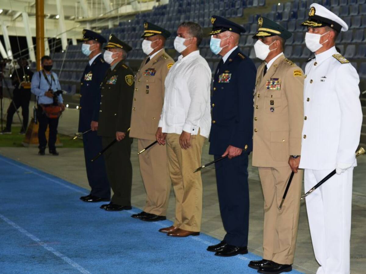 Comandante de la Armada asciende al máximo grado de un oficial naval