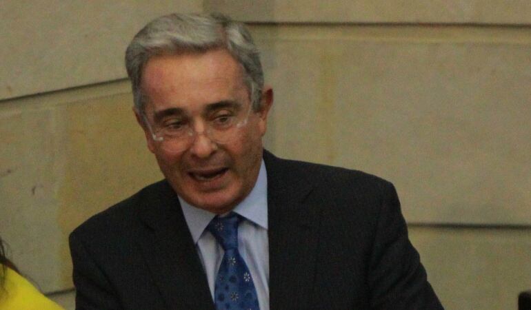 Senador Álvaro Uribe Vélez