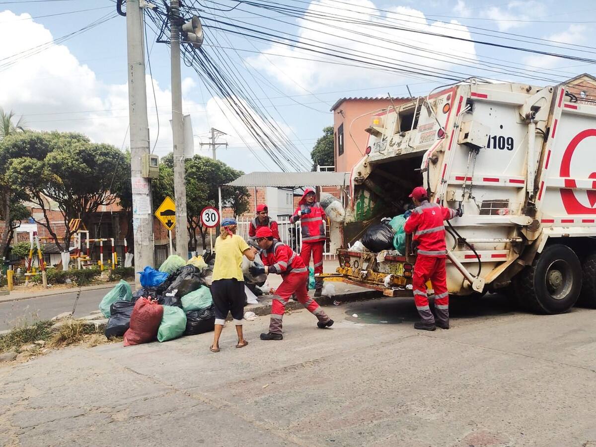 Atentos usuarios de Veolia: habrá cambios en los horarios de recolección de basuras