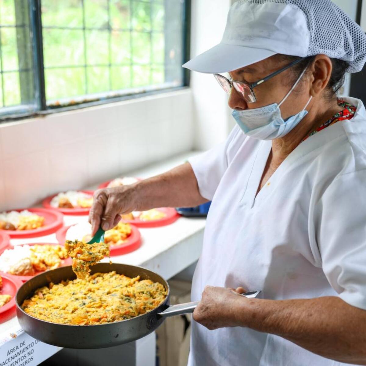 Preparan primera Mesa Pública del PAE en Huila en medio de debate por la leche del programa