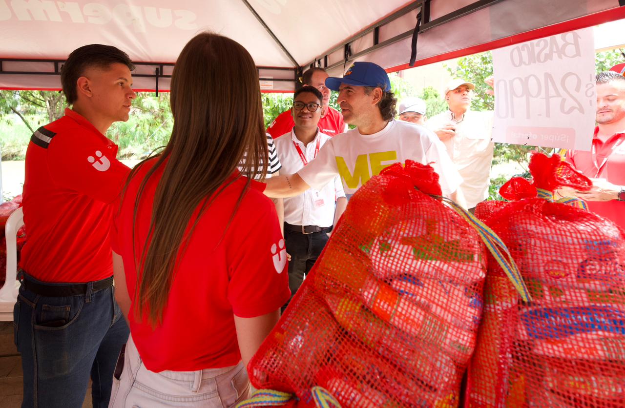 Donación de alimentos - foto alcaldía de Medellín