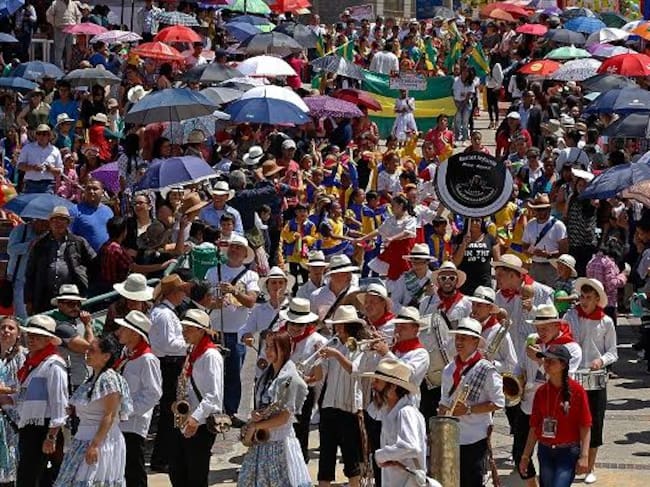 Una vez conocida la decisión oficial adoptada por la Gobernación de Boyacá, mediante la cual se determina el traslado de la sede del Concurso Departamental de Bandas Musicales, del tradicional escenario del Pantano de Vargas, al municipio de Sáchica, CORBANDAS manifiesta su preocupación y desacuerdo.