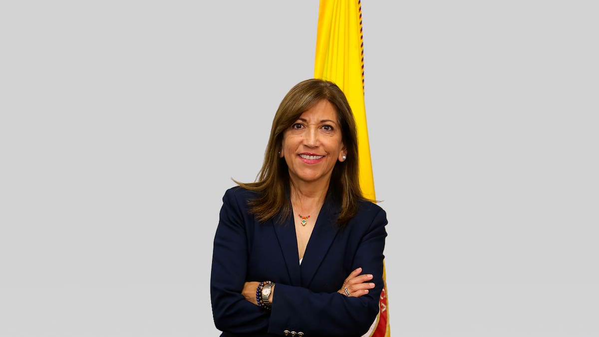 “No estaría con alguien que no apueste a la paz jurídica”: Martha Lucía Zamora, fórmula de Roy