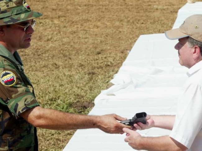 Desmovilizados y quienes se acogieron a Justicia y Paz tendrán beneficios de la JEP