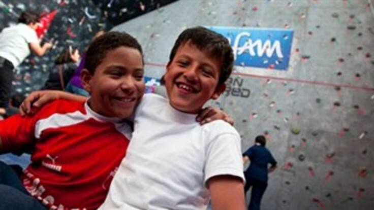 Niños "discapacitados" del CIREC homenajearon a montañistas nacionales