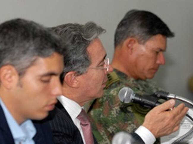 Uribe anuncia afiche con los 50 criminales más buscados del Valle