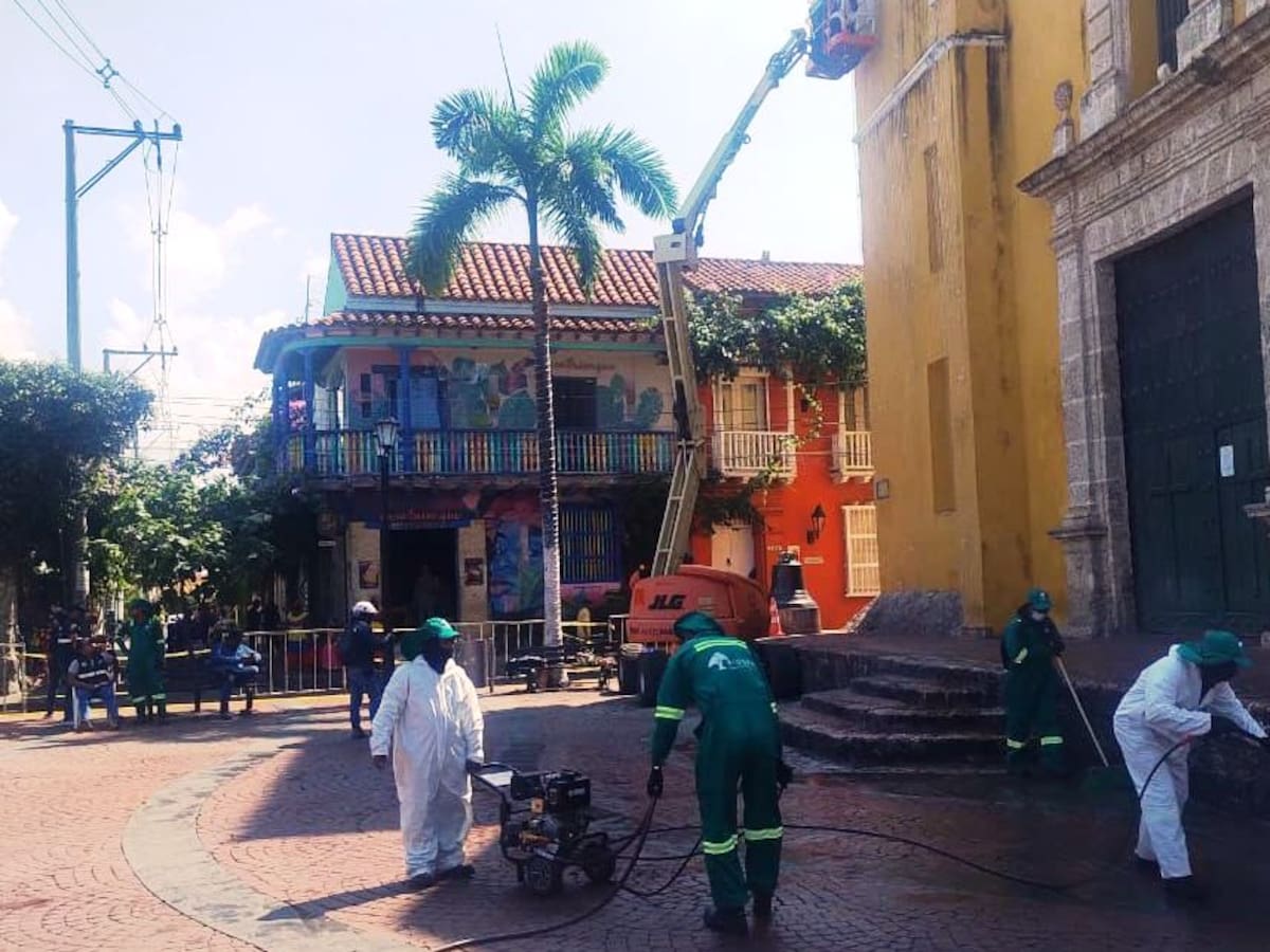 Bioger prolonga sus jornadas de limpieza en el corazón de Cartagena