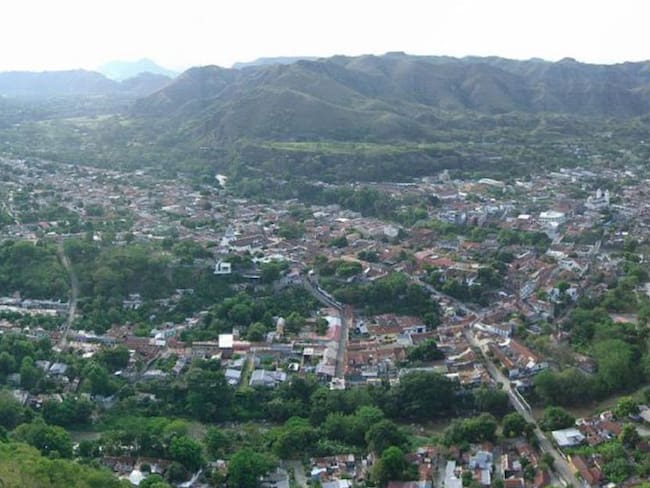 Avanzan obras de mitigación del riesgo en el rio guali en honda, Tolima