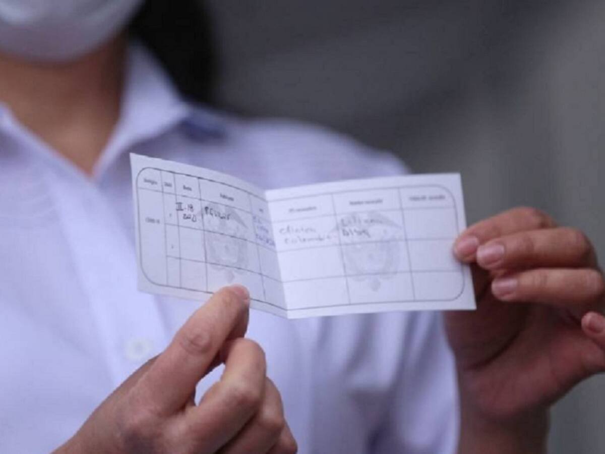 Comenzó a exigencia de carnet de vacunación mayores de 12 años
