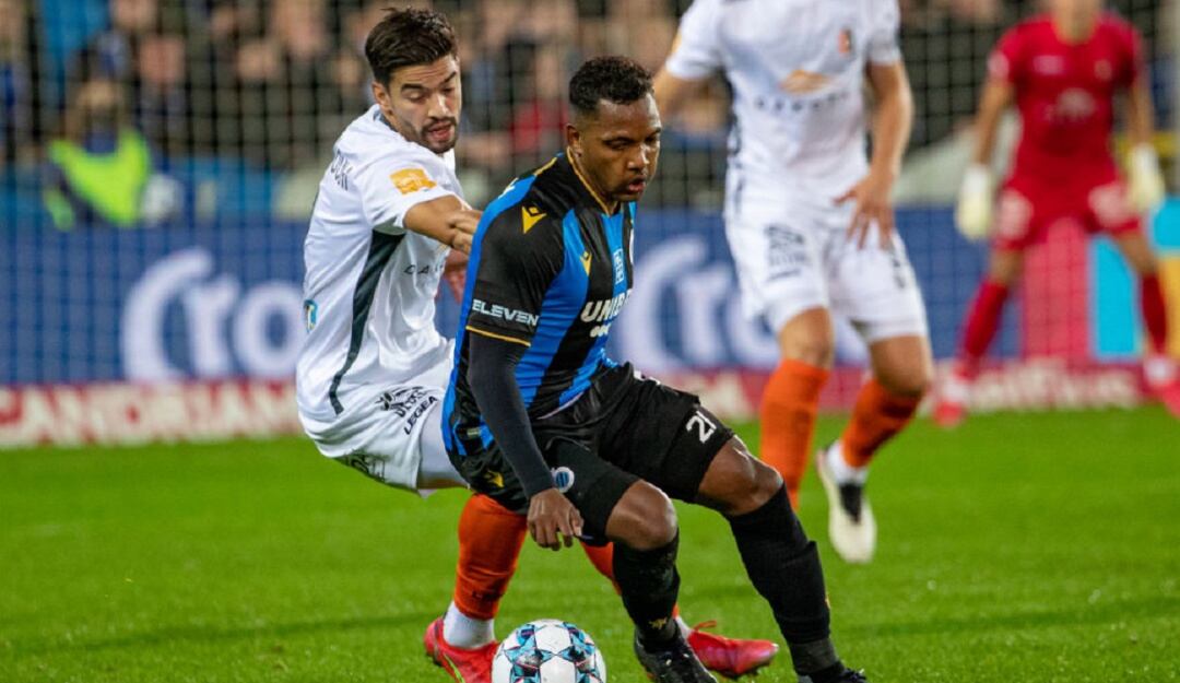 José Heriberto Izquierdo, figura con el Brujas de Bélgica