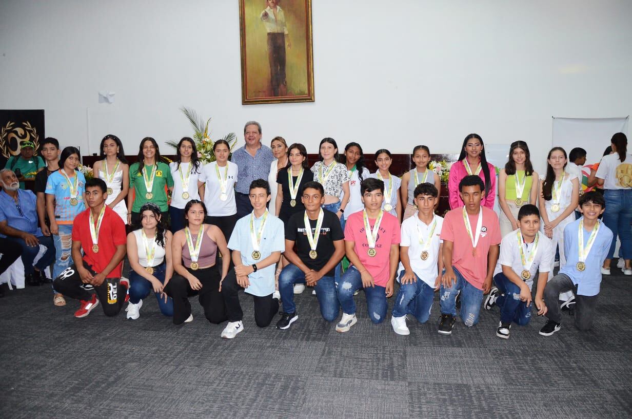 Cada uno de ellos recibió un merecido premio en efectivo por un total de $39 millones, en reconocimiento a su dedicación y habilidades sobresalientes.