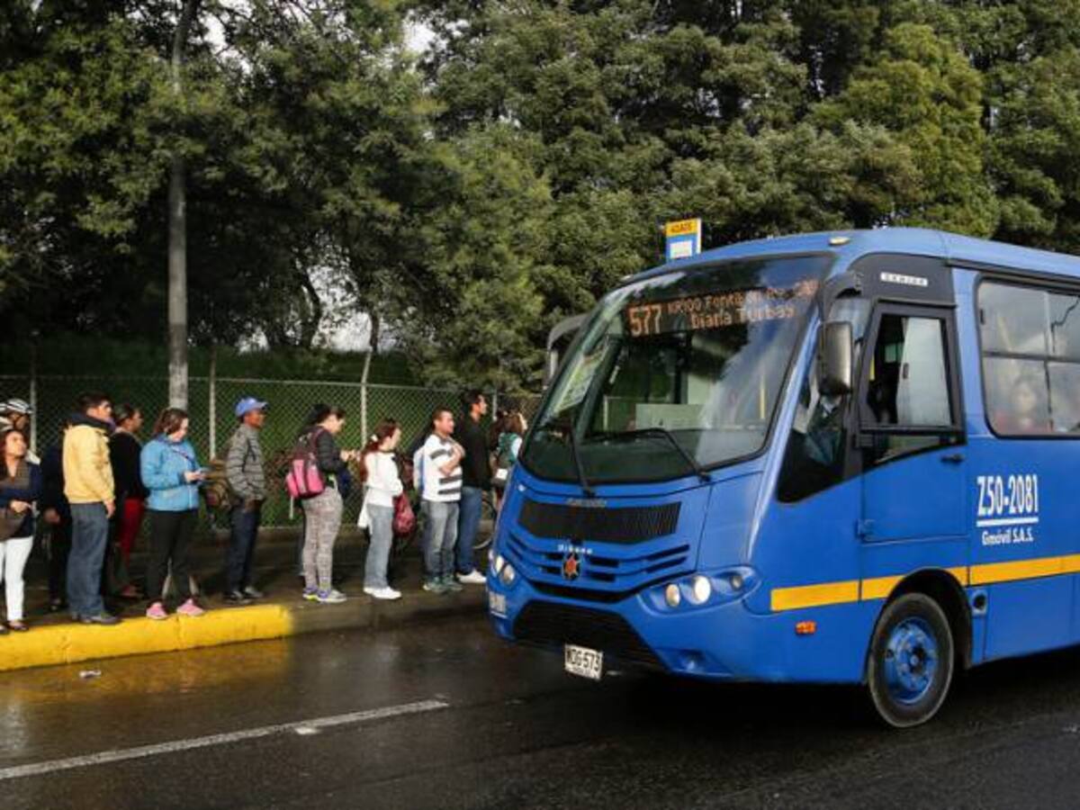 El “conductor feliz” que trabaja en el SITP