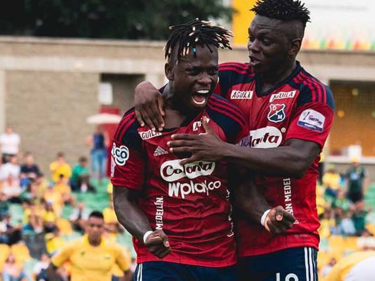 Déinner Quiñones coquetea con Millonarios: “Su juego hace que uno se enamore del equipo”