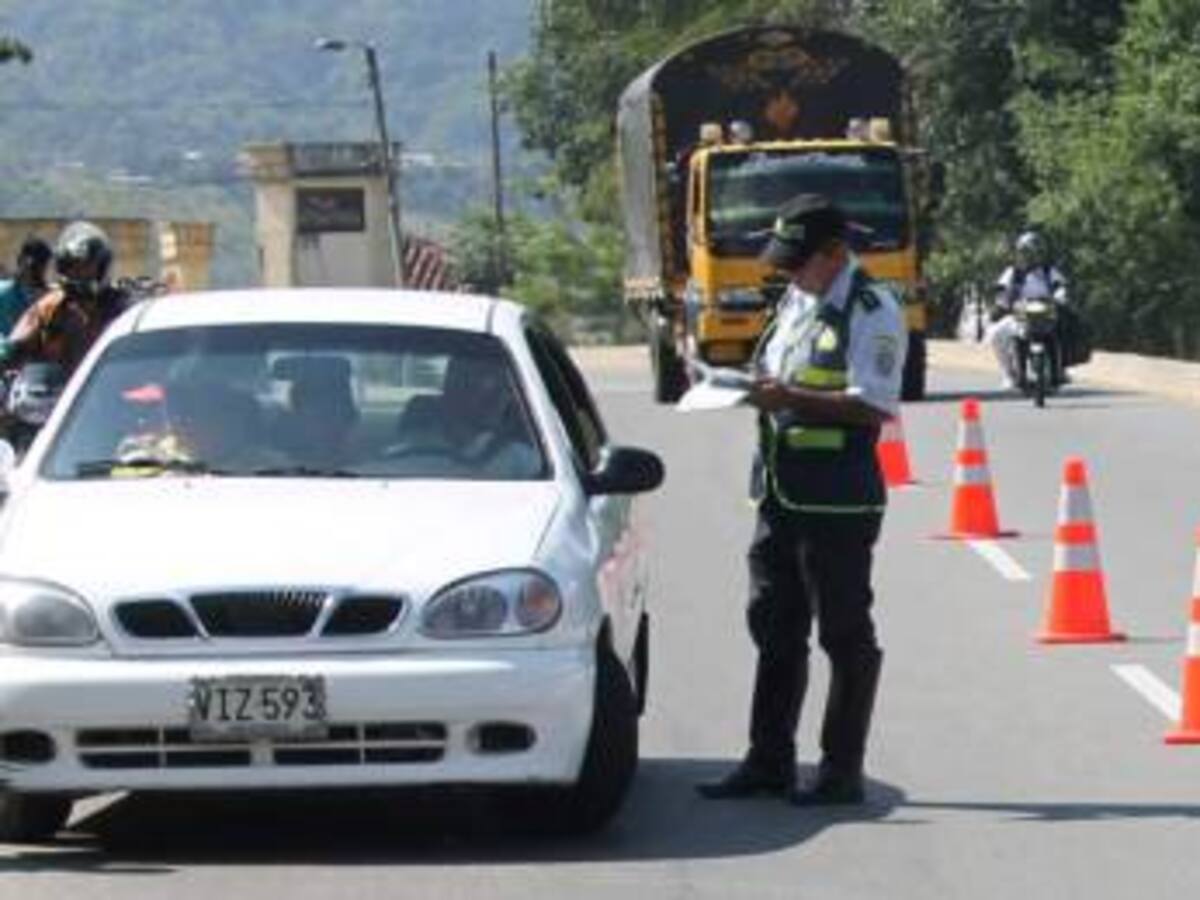 19 revólveres y 3 pistolas fueron robados de Tránsito Bucaramanga