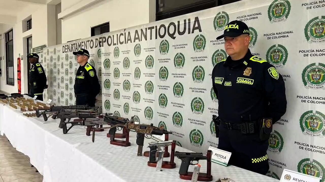 Durante los procedimientos fueron incautadas once armas de fuego. Foto: Policía Antioquia.