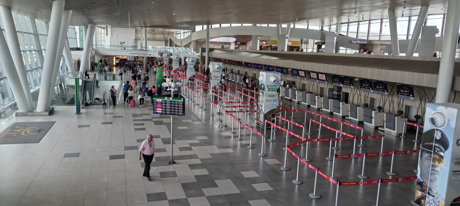 Aeropuerto Internacional Matecaña - Caracol Radio Pereira.
