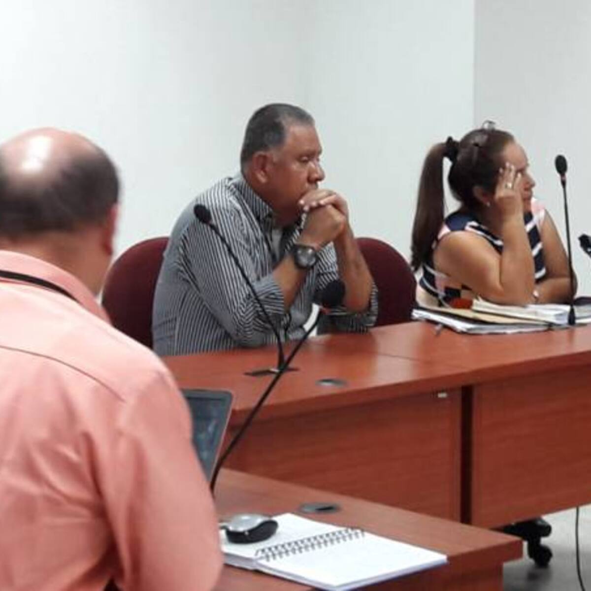 Esposo mi hermana es un monstruo:familiares de la dueña de Banquetes Merlys