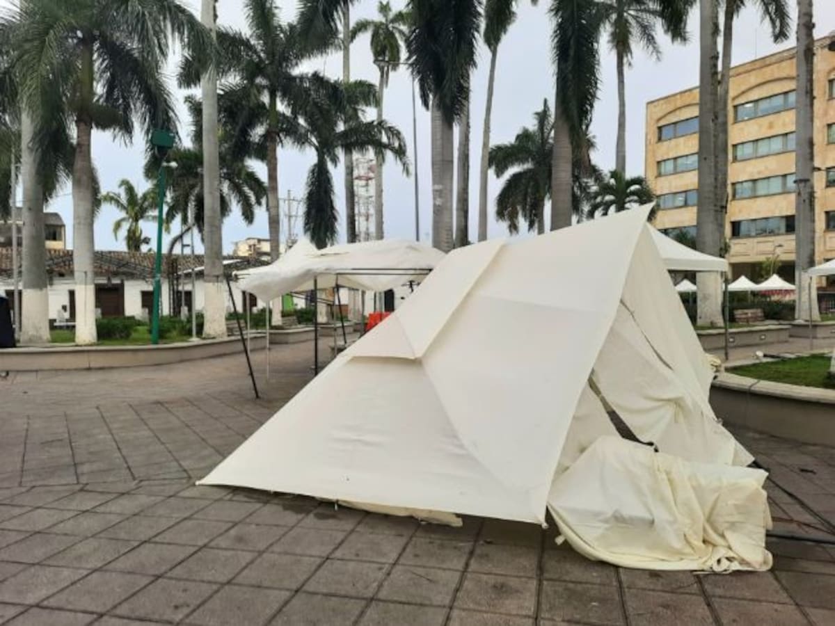 Solo 34 de 62 emprendedores pudieron seguir vendiendo tras la tormenta en Bucaramanga