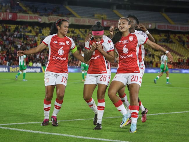 Independiente Santa Fe Femenino / @LeonasSantaFe