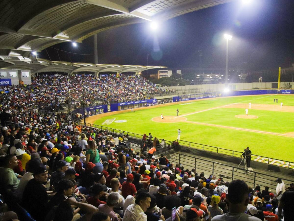 Tigres cayó ante Vaqueros en primer juego de la final del béisbol profesional